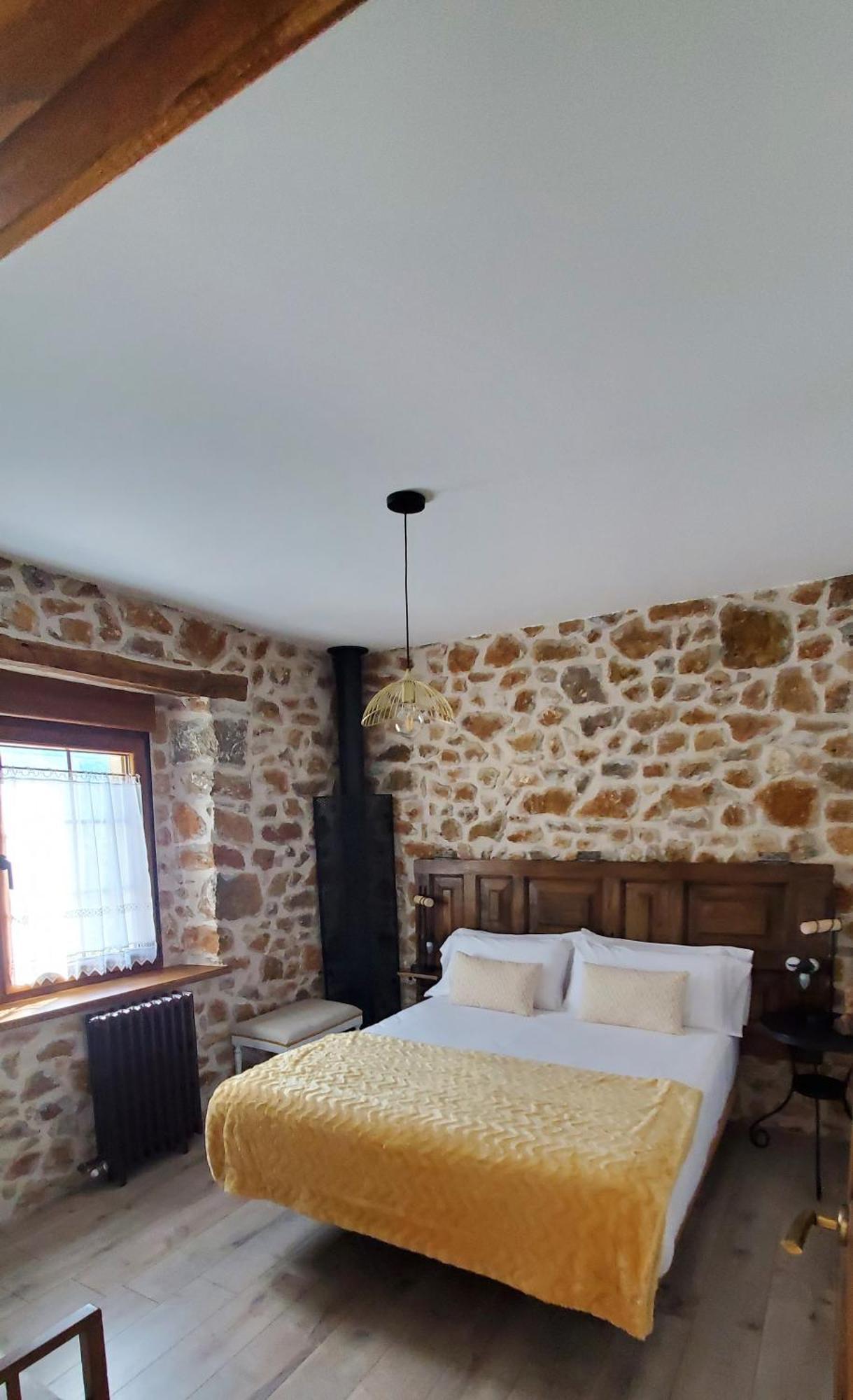 Casa Rural Carmen Luna Mallo de Luna Exteriör bild